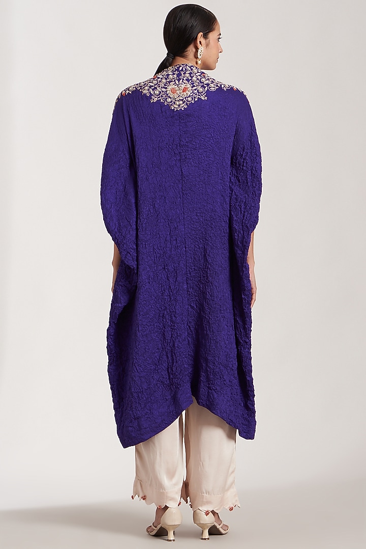 Violet Dupion Embroidered Kaftan Set by Minaxi Dadoo at Pernia's Pop Up Shop