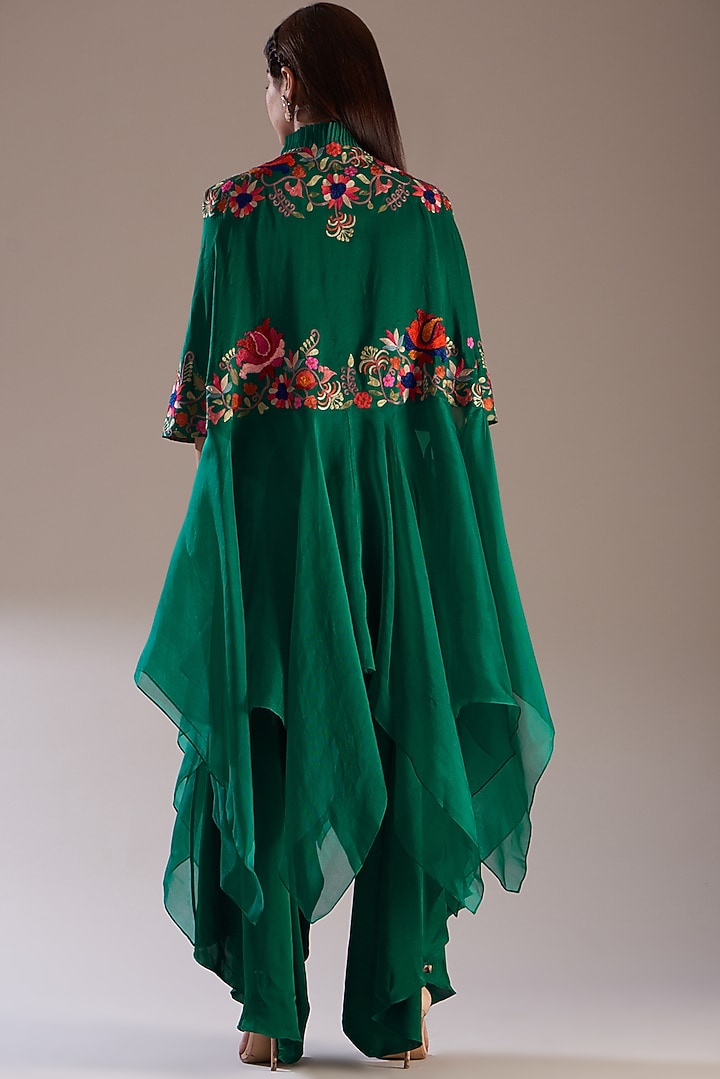 Green Silk Embroidered Cape Set by Minaxi Dadoo at Pernia's Pop Up Shop