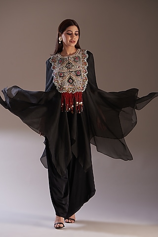Black Silk Embroidered Hankey Cape Set by Minaxi Dadoo