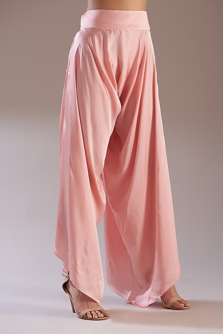 Pink Silk & Chanderi Embroidered Kurta Set by Minaxi Dadoo at Pernia's Pop Up Shop
