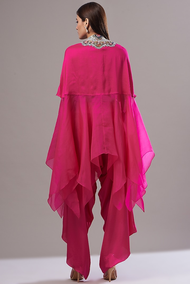 Pink Dupion & Organza Embroidered Hankey Cape Set by Minaxi Dadoo at Pernia's Pop Up Shop