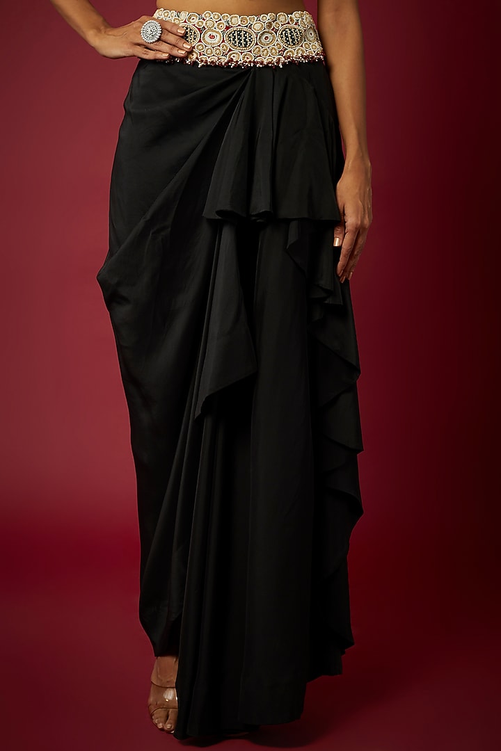 Black Organza Cape Set by Minaxi Dadoo at Pernia's Pop Up Shop