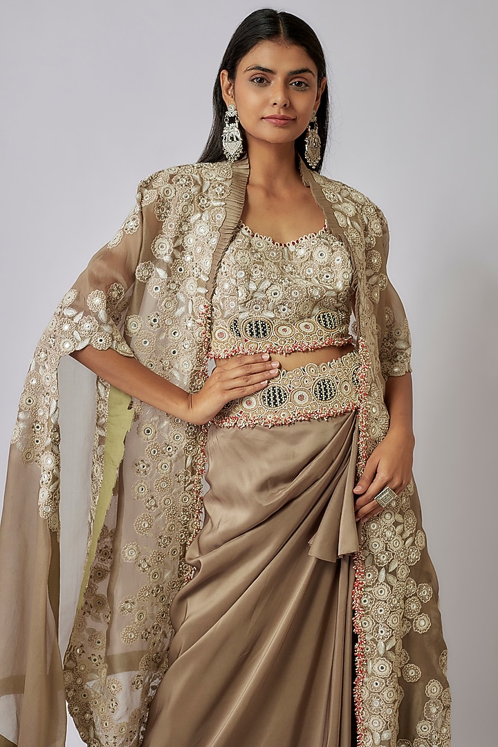 Cardamom Green Organza & China Dupion Mirror Work Butterfly Cape Set by Minaxi Dadoo at Pernia's Pop Up Shop