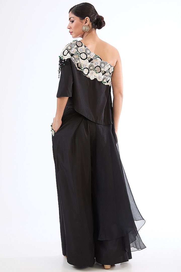 Black Habutai Silk & Organza Co-Ord Set by Minaxi Dadoo at Pernia's Pop Up Shop