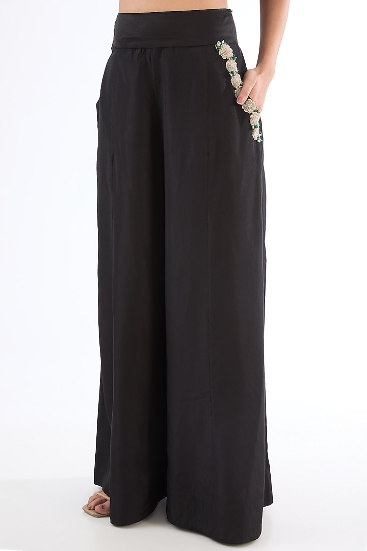 Black Habutai Silk & Organza Co-Ord Set by Minaxi Dadoo at Pernia's Pop Up Shop