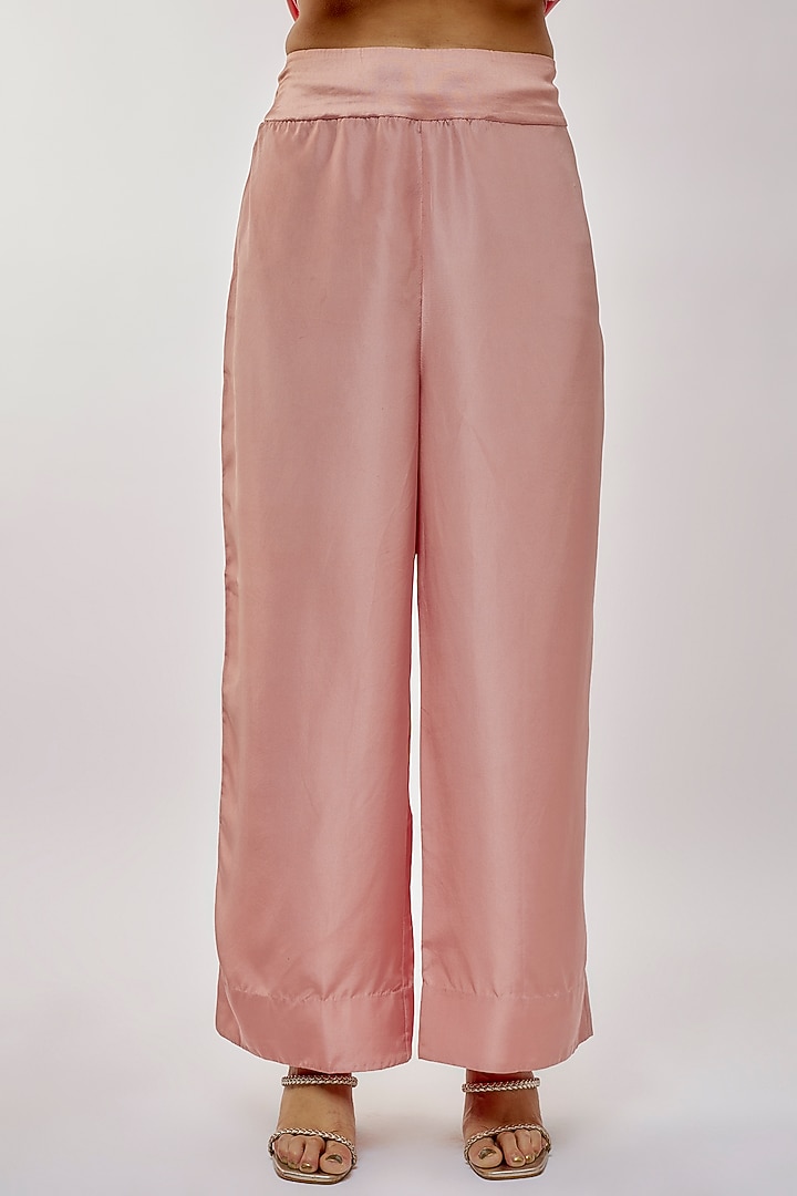 Pink Silk Thread Embroidered Short Kurta Set by Minaxi Dadoo at Pernia's Pop Up Shop