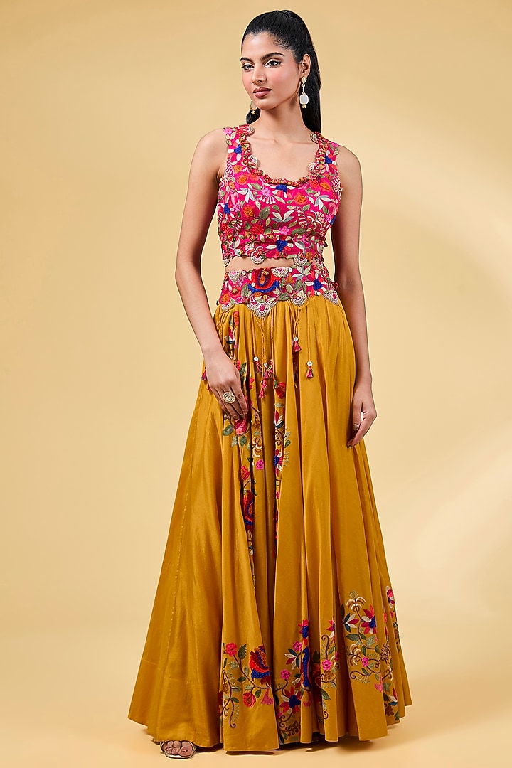 Yellow Chanderi Skirt Set by Minaxi Dadoo at Pernia's Pop Up Shop