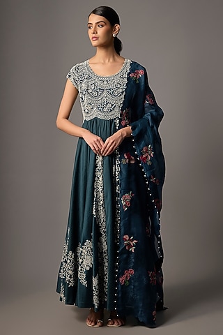knee length dresses for ladies 7405 FLORAL MUGHAL BLACK HEAVY EMBROIDERED EID DRESS main image 0
