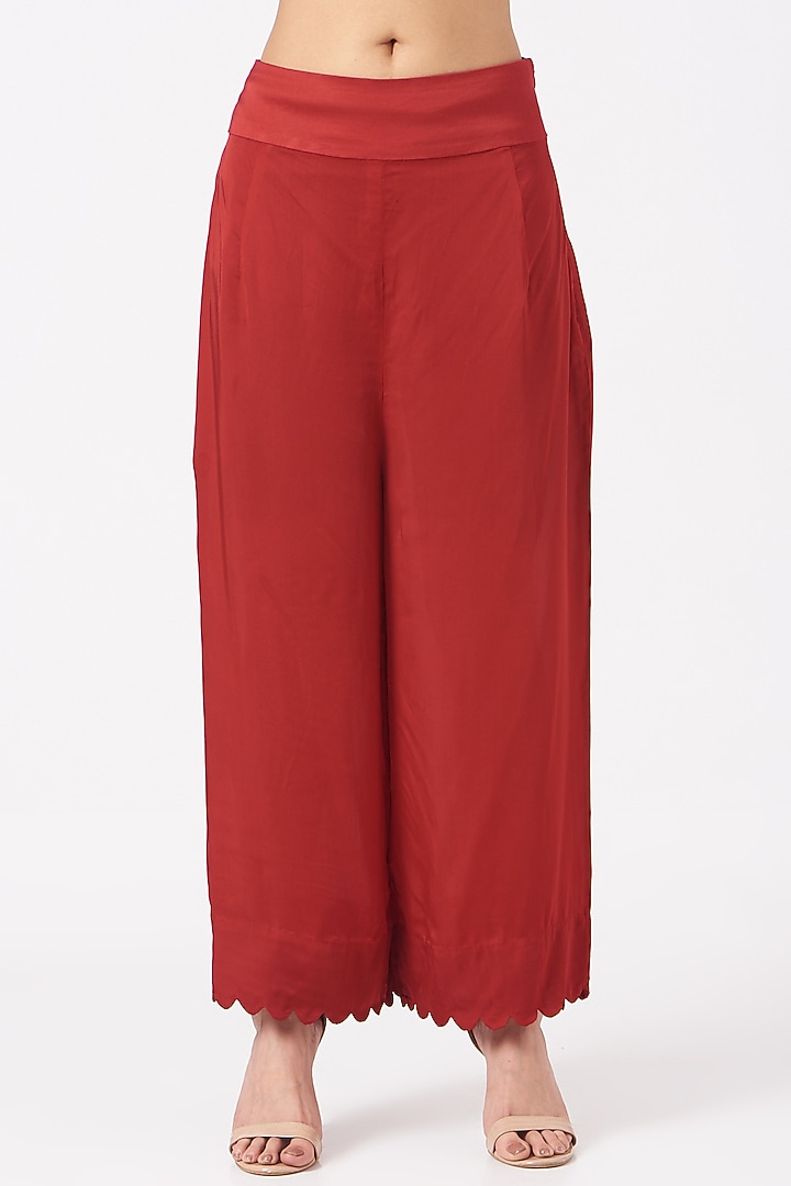 Cadmium Red Embroidered Kurta Set by Minaxi Dadoo at Pernia's Pop Up Shop