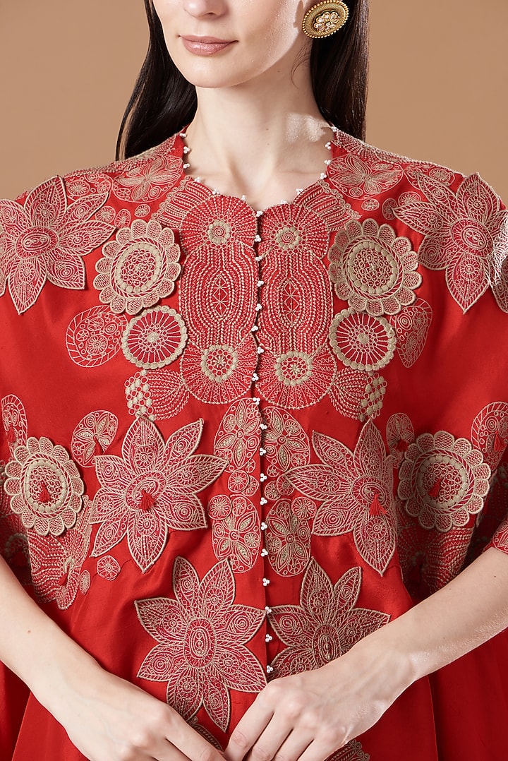 Red Dupion Embroidered Cape Set by Minaxi Dadoo at Pernia's Pop Up Shop