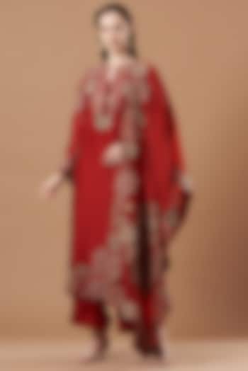 Red Chanderi Embroidered Kurta Set by Minaxi Dadoo at Pernia's Pop Up Shop