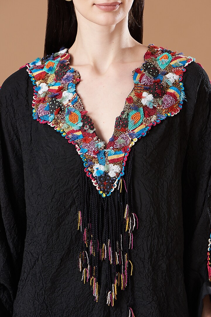 Black Crushed Dupion Kaftan Set by Minaxi Dadoo at Pernia's Pop Up Shop