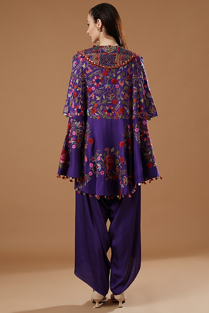 Violet Dupion Embroidered Cape Set by Minaxi Dadoo at Pernia's Pop Up Shop