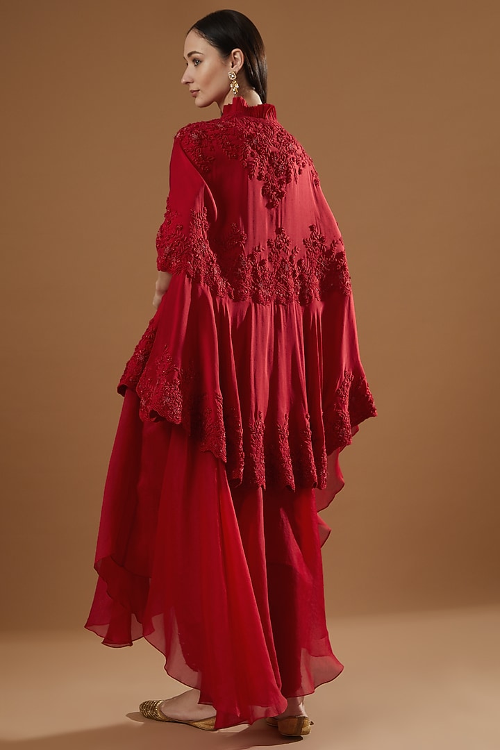 Red Dupion Cape Set by Minaxi Dadoo at Pernia's Pop Up Shop