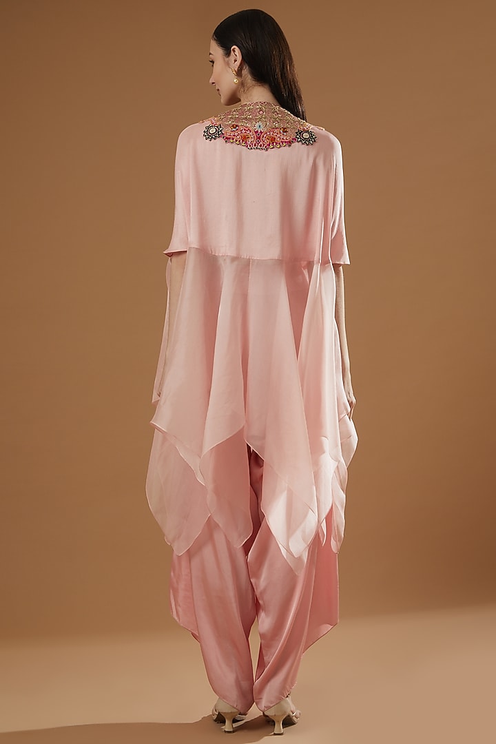 Pink Dupion Hankey Cape Set by Minaxi Dadoo at Pernia's Pop Up Shop