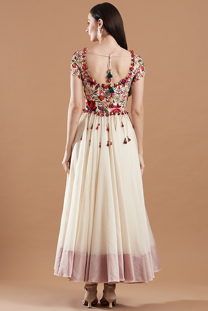 Ivory Embroidered Bridal Anarkali Set by Minaxi Dadoo at Pernia's Pop Up Shop