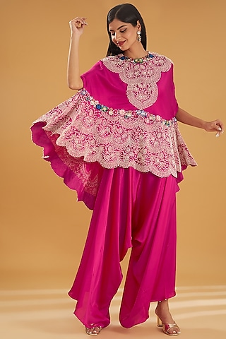 Red Dupion Pearl Embroidered Scalloped Cape Set by Minaxi Dadoo