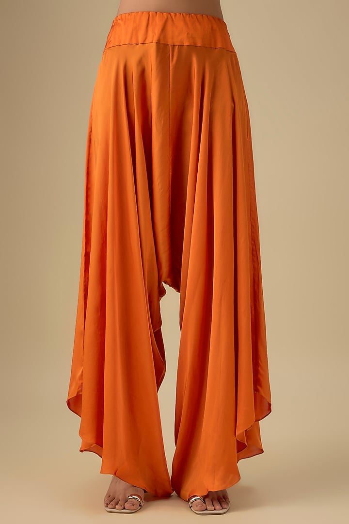 Orange Dupion Silk Kashmiri Work Short Kurta Set by Minaxi Dadoo at Pernia's Pop Up Shop