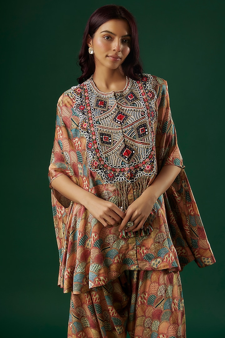 Multi-Colored Silk Printed & Thread Embroidered Cape Set by Minaxi Dadoo at Pernia's Pop Up Shop
