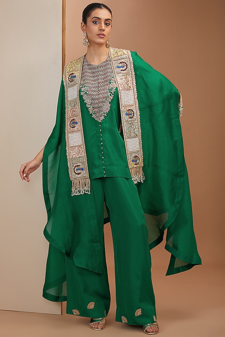 Green Dupion Silk Thread Embroidered Butterfly Cape Set by Minaxi Dadoo at Pernia's Pop Up Shop