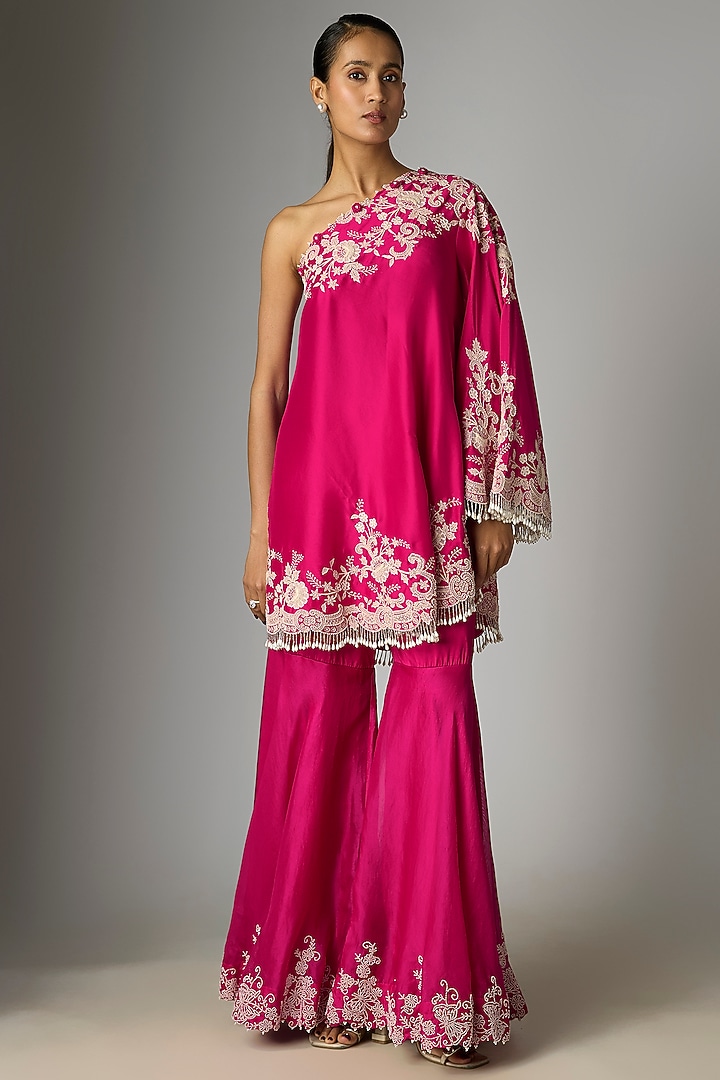 Rani Pink Silk & Organza Pearl Work Gharara Set by Minaxi Dadoo at Pernia's Pop Up Shop