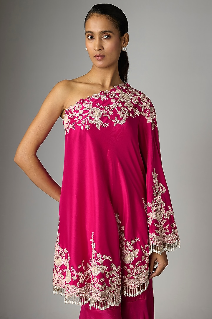 Rani Pink Silk & Organza Pearl Work Gharara Set by Minaxi Dadoo at Pernia's Pop Up Shop