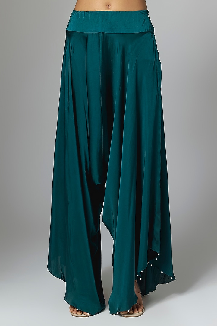 Peacock Blue China Dupion Embroidered Cape Set by Minaxi Dadoo at Pernia's Pop Up Shop