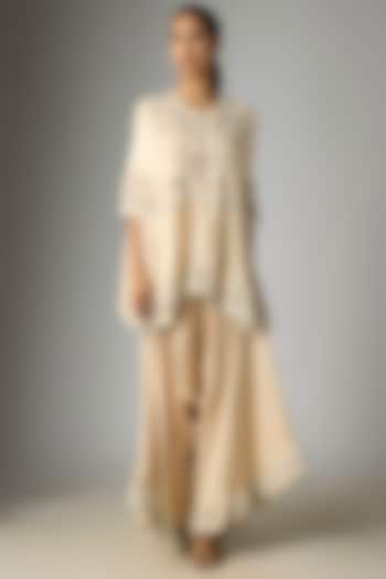 Ivory Silk Embroidered Cape Set by Minaxi Dadoo at Pernia's Pop Up Shop