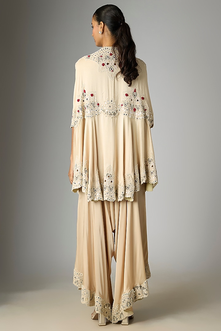 Ivory Silk Embroidered Cape Set by Minaxi Dadoo at Pernia's Pop Up Shop