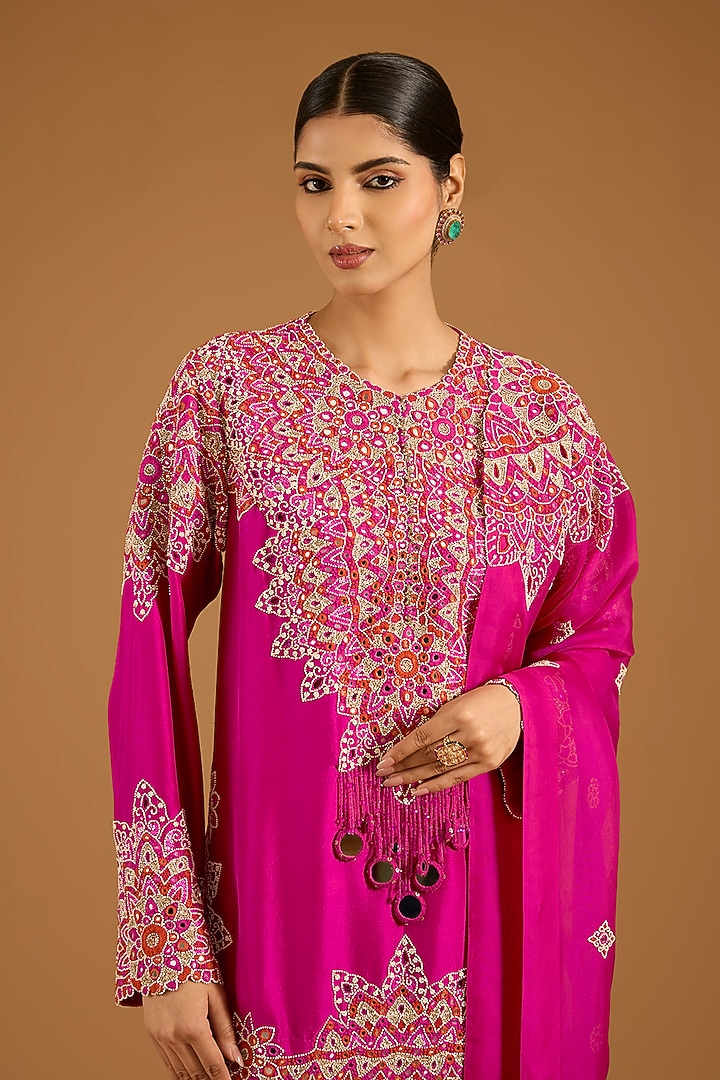 Pink Dupion Mirror Work Short Kurta Set by Minaxi Dadoo at Pernia's Pop Up Shop