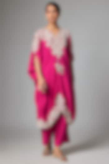 Pink Dupion Silk Embroidered Kaftan Set by Minaxi Dadoo at Pernia's Pop Up Shop
