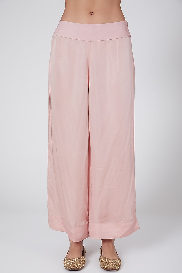 Blush Pink Embroidered Cape Set by Minaxi Dadoo at Pernia's Pop Up Shop