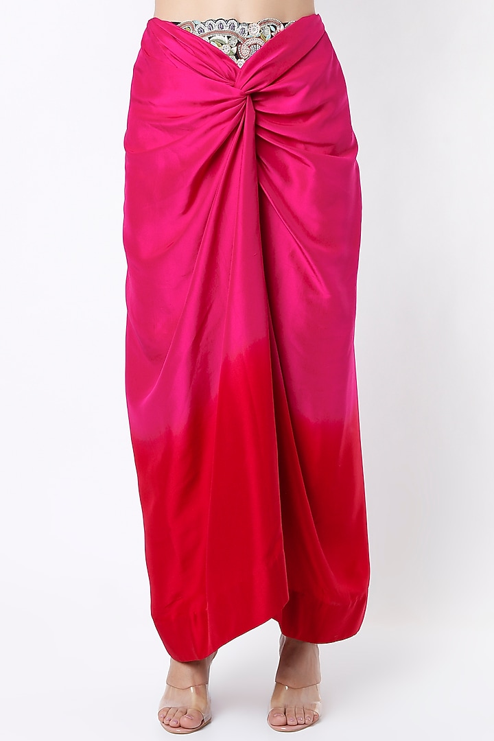 Rani Pink Silk Cape Set by Minaxi Dadoo at Pernia's Pop Up Shop