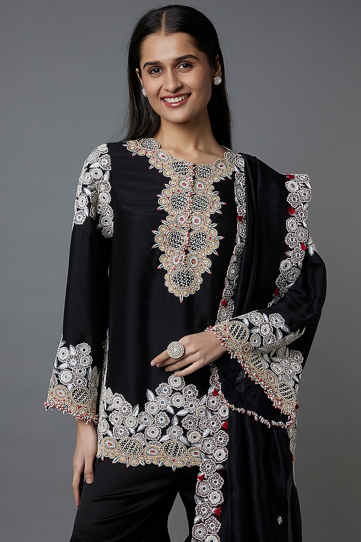 Black Organza Gharara Set by Minaxi Dadoo at Pernia's Pop Up Shop