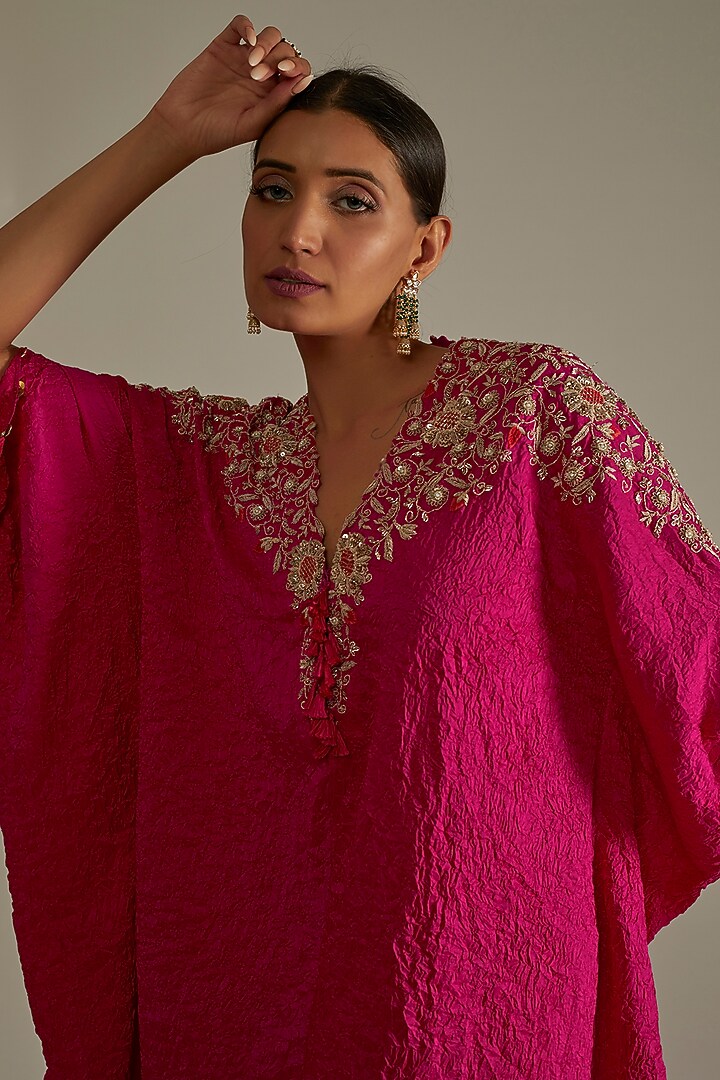Rani Pink Embroidered Crushed Kaftan Set by Minaxi Dadoo at Pernia's Pop Up Shop