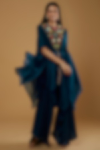 Peacock Blue Embellished Cape Set by Minaxi Dadoo at Pernia's Pop Up Shop