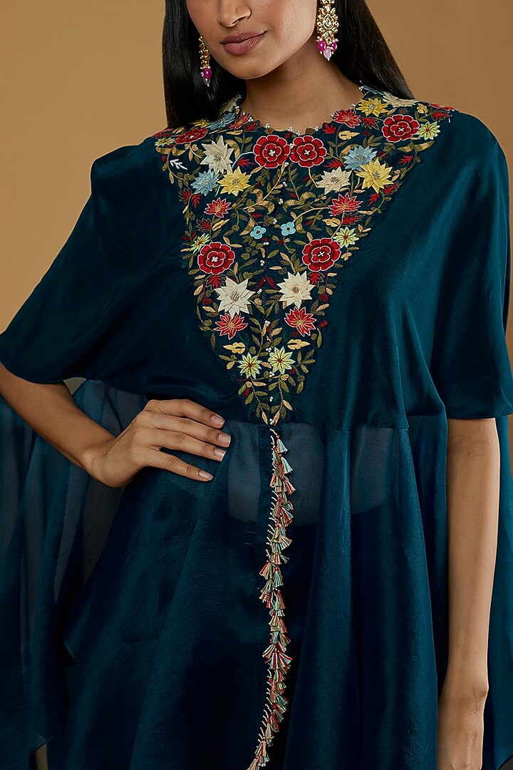 Peacock Blue Embellished Cape Set by Minaxi Dadoo at Pernia's Pop Up Shop