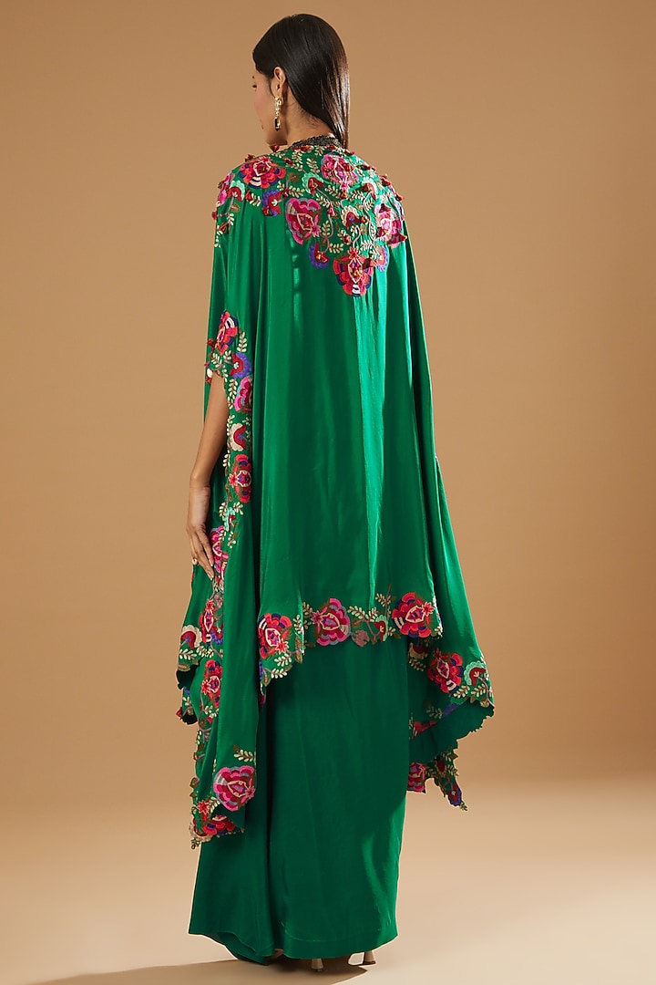 Green Dupion Threadwork Butterfly Cape Set by Minaxi Dadoo at Pernia's Pop Up Shop