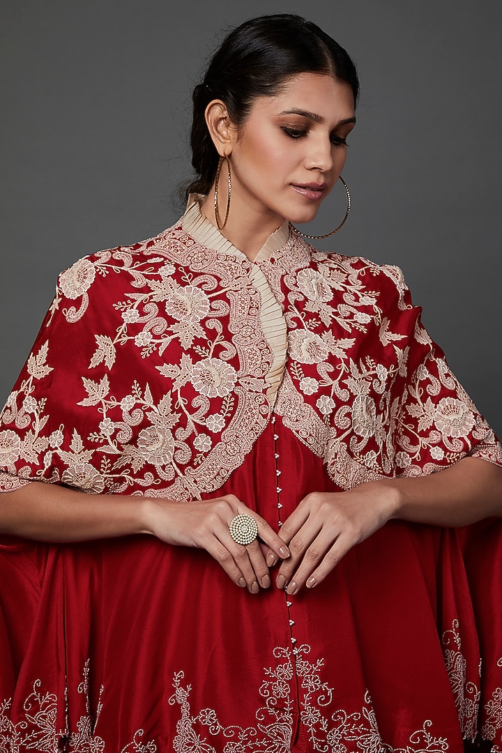 Red Embroidered Gharara Set by Minaxi Dadoo at Pernia's Pop Up Shop