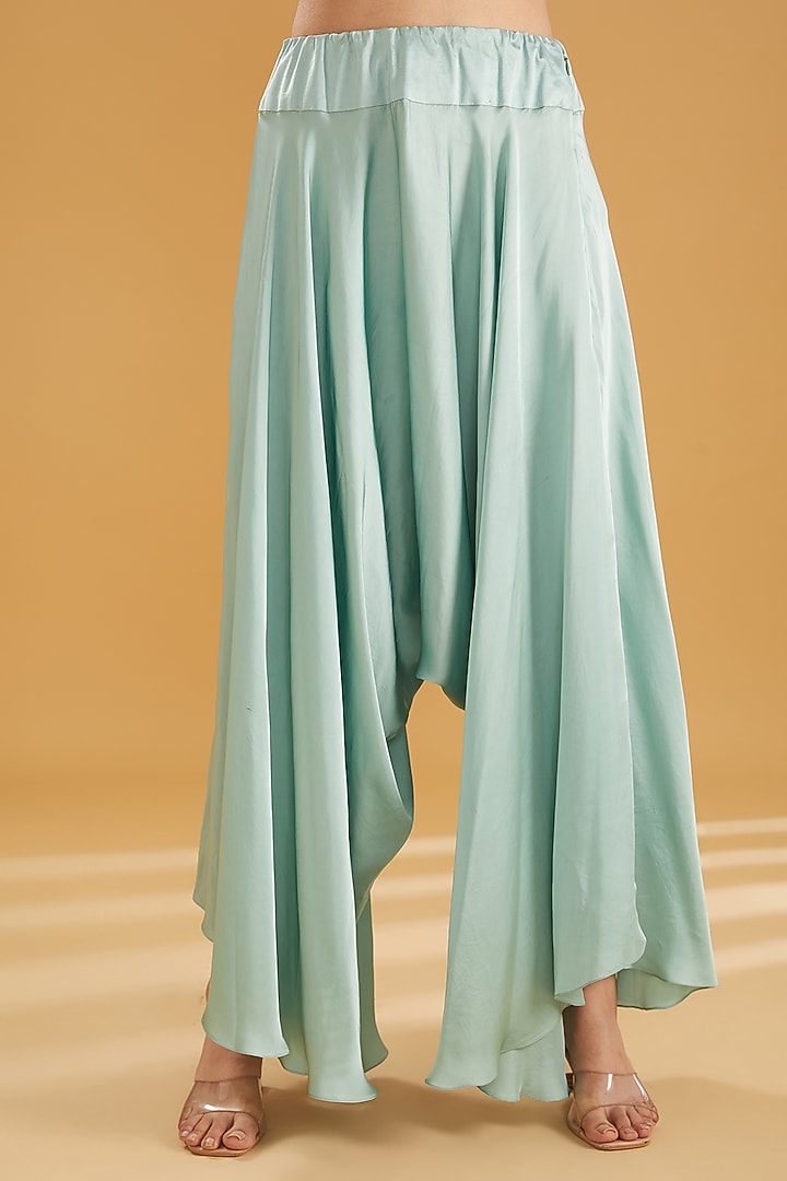 Powder Blue Silk & Organza Kasab Embroidered Cape Set by Minaxi Dadoo at Pernia's Pop Up Shop
