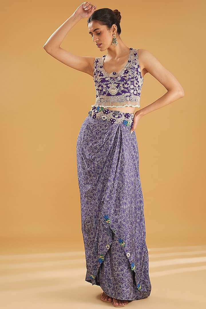 Violet Dupion Lace Jaal Embroidered Cape Set by Minaxi Dadoo at Pernia's Pop Up Shop