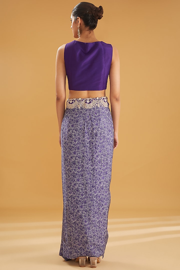 Violet Dupion Lace Jaal Embroidered Cape Set by Minaxi Dadoo at Pernia's Pop Up Shop