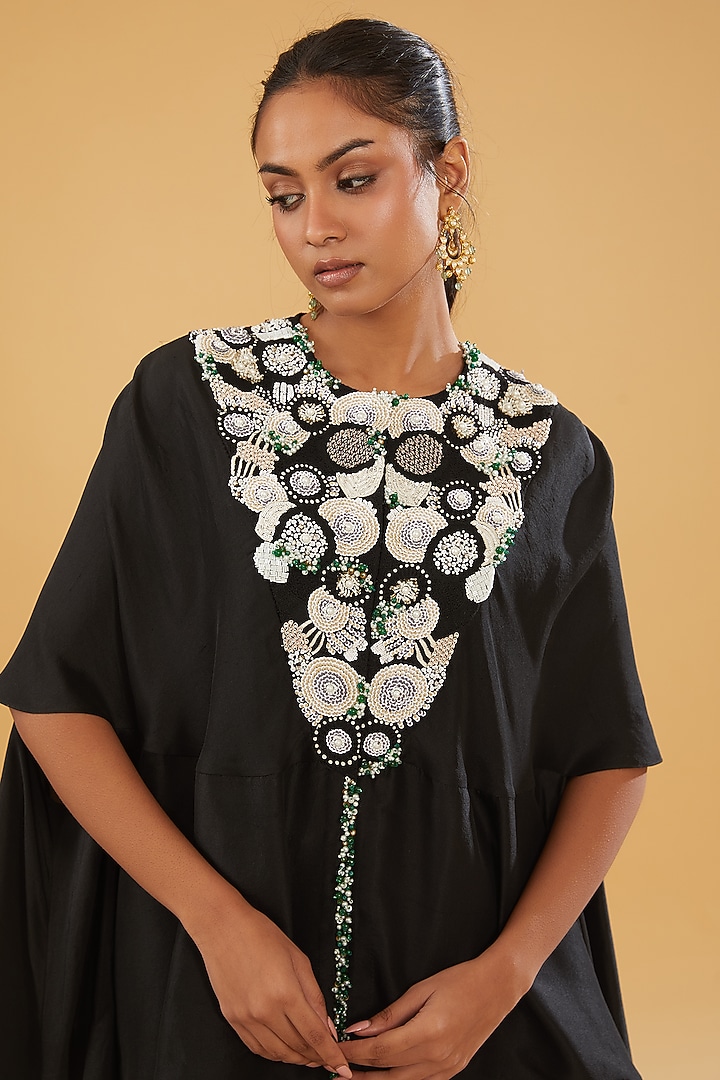 Black Dupion Thread Work Cape Set by Minaxi Dadoo at Pernia's Pop Up Shop