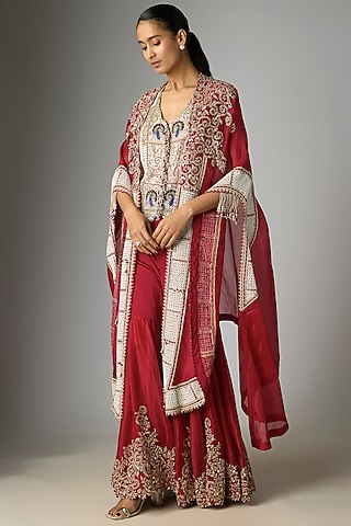 Red Organza Patchwork Butterfly Cape Set by Minaxi Dadoo