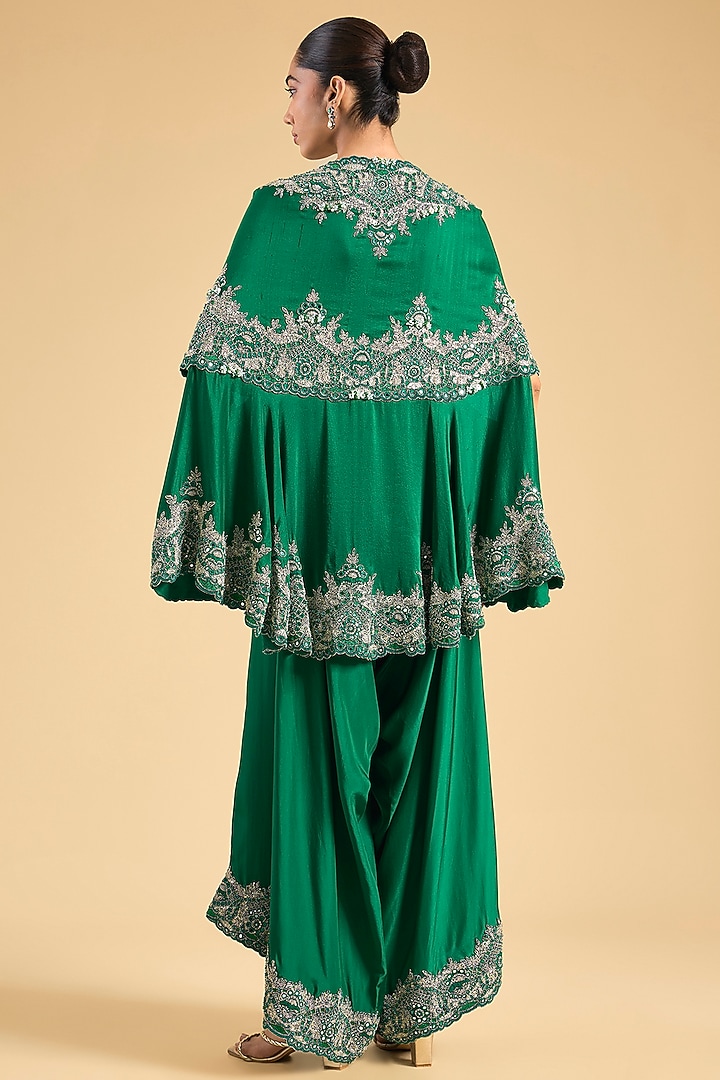 Green Dupion Silk Cape Set by Minaxi Dadoo at Pernia's Pop Up Shop
