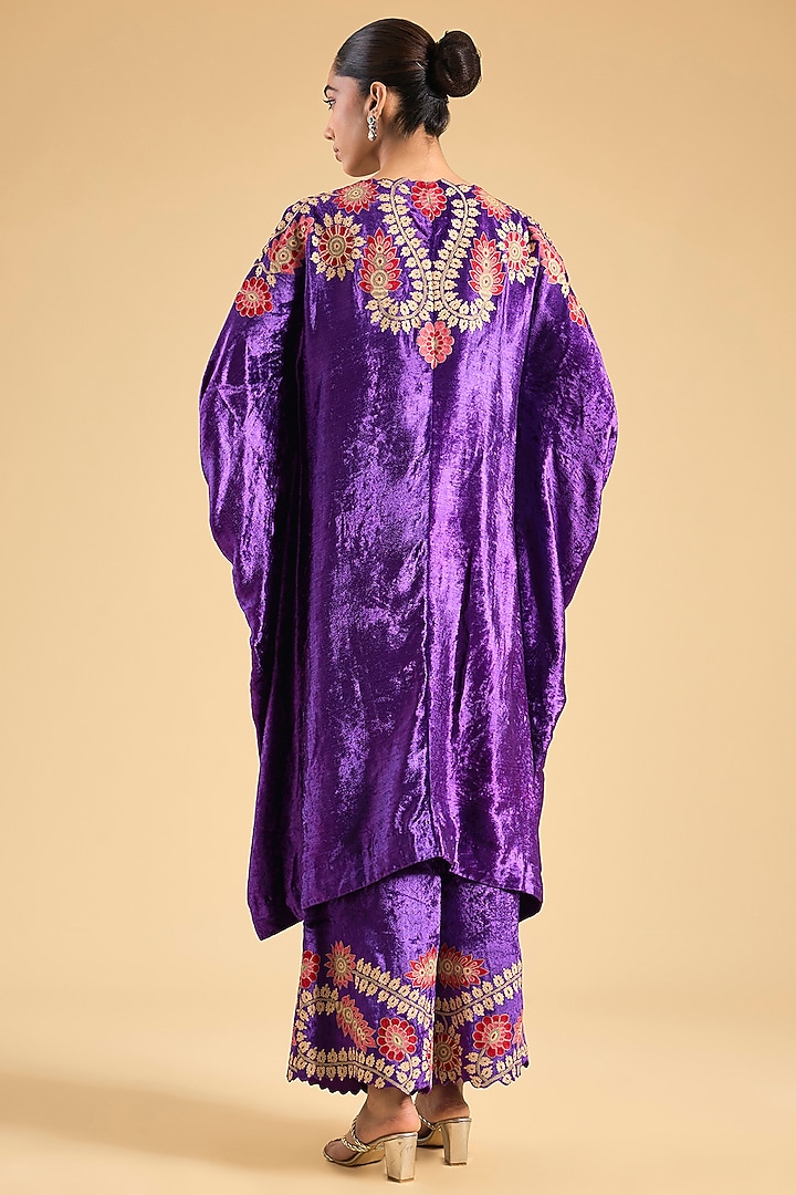 Purple Velvet Thread Work Kaftan Set by Minaxi Dadoo at Pernia's Pop Up Shop