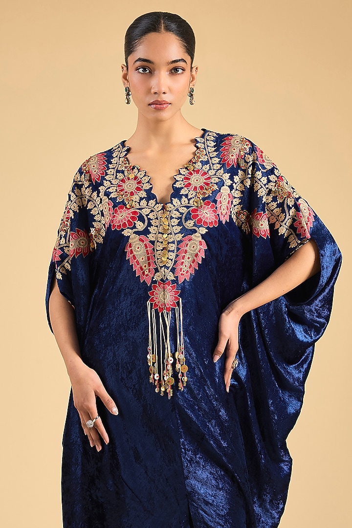 Blue Velvet Thread Work Kaftan Set by Minaxi Dadoo at Pernia's Pop Up Shop