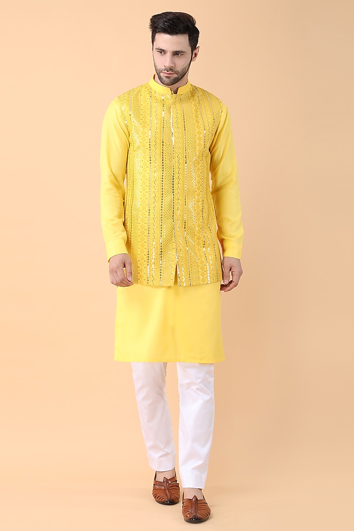 Yellow Cotton Silk Sequins Embroidered Bundi Jacket Set by Manish Nagdeo