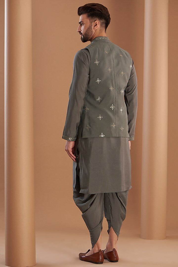 Grey Modal Embroidered Indowestern Set by Manish Nagdeo Men at Pernia's Pop Up Shop