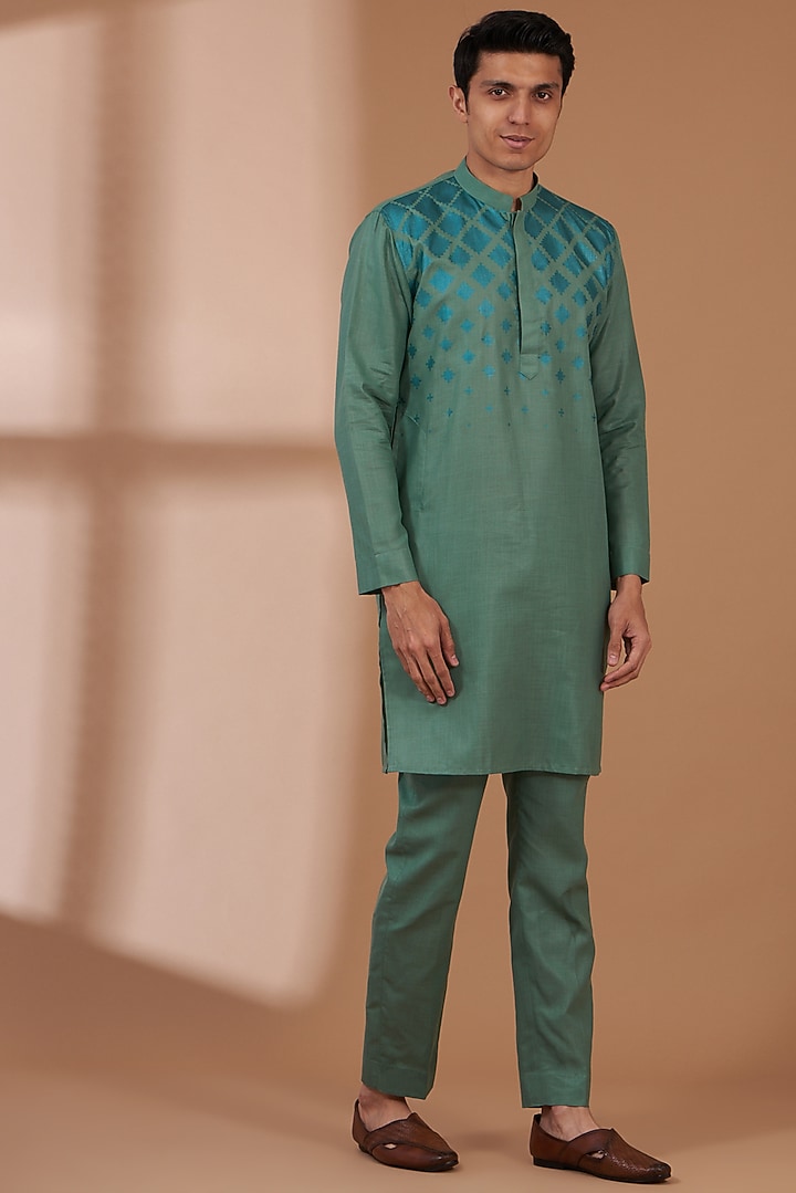 Green Matka Cotton Printed Indowestern Jacket Set by Manish Nagdeo Men at Pernia's Pop Up Shop